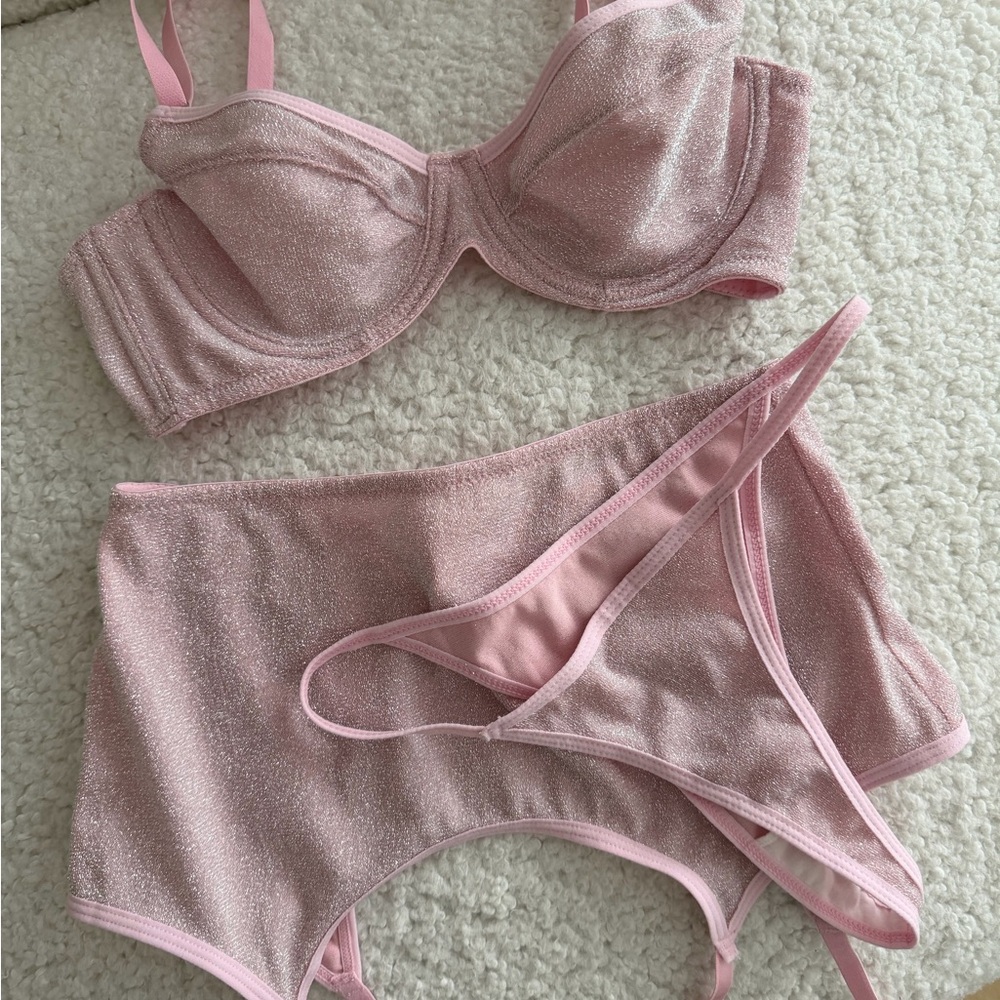 Elegant Pink glitter Women's Intimate Set